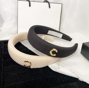 Moda Kanalı Tasarımcı Kafa Bantları Kadınlar Geniş Kenar Kıta Mektup Head Band Bayanlar Saç Band Kız Hairhoop Saç Aksesuarları