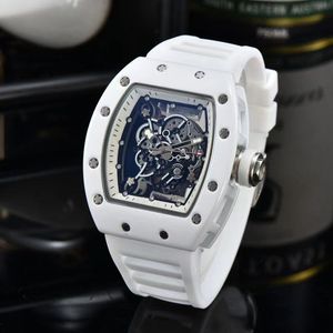 2023 novo relógio masculino esportivo moda de luxo relógios de quartzo com design exclusivo à prova d'água relógio de pulso aa1