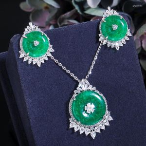 Kolye küpeleri set üç graves yeşil beyaz kübik zirkonya taş moda büyük saplama ve kolye kadın parti mücevherleri js607