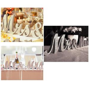 Vintage tasarım İngilizce harfler mrmrs ahşap düğün arka plan dekorasyon parıltı altın gümüş mevcut masa merkezi dekor 1 S201m