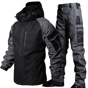 Mens Trailtsits Taktik Su Geçirmez Ceket Setleri Erkek Savaş Eğitim Takım Dış Mekan Yumuşak Kabuk Giyim Swat Ordusu Kapşonlu Ceket Pantolon 2 PCS Set 230731