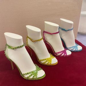 Aquazzura kristal dekorasyon sandaletler stiletto topuklar açık pvc açık ayak parmağı çapraz ayakkabıları kadınlar için deri dış taban akşam ziyafet parti ayakkabıları lüks tasarımcı sandalet
