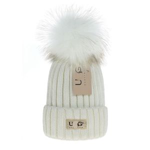 Klasik Yün Örgü Şapka Tasarımcı Bayanlar Beanie Cap Cashmere Kış Erkekleri Yüksek Kaliteli Sıcak Şapka