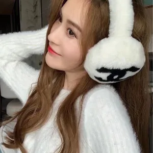 Marka Kış Muffs Kadın Tavşan Velvet Earmuff Kıdemli Yumuşak Moda Güzel Bayanlar Sıcak Peluş Kulak Muff Kadınlar Erkekler Kapak Şapka