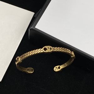 Дизайнерский браслет -манжеты браслет мужчина женщин подарок из нержавеющей стали Классическая буква Бухга