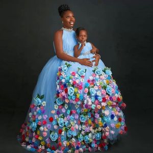 Vestido de menina de flor azul claro para casamentos jóia pesco