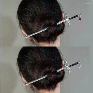 Saç klipsleri kılıç saç tokası moda Çinli punk kırmızı kristal kolye başlık başlık tava süsleme moda çubuklar