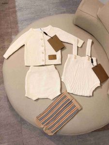 Moda Sonbahar Bebek Kız Giyim Seti 0-3y Bebek Örme Üst Kısa Kısa Çorap 4pcs Çocuklar hırka kız giysileri setleri