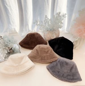 Новая пушистая шляпа-ведро Женская зимняя роскошная мужская нечеткая шляпа Дизайнерская шляпа Мужская нечеткая мягкая шляпа, подходящая для того, чтобы согреться на улице