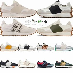 327 Scarpe da corsa da uomo Triple Nero Castlerock Bianco Moonbeam Arancione Verde Multi-colore Casablanca Rosso Giallo XC 72 Uomo Donna Scarpe da ginnastica Sportive Sneakers 36-45