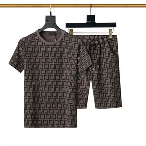 2023 Erkek Plaj Tasarımcıları Eşofman Yaz Takımları 2021 Moda T Gömlek Sahil Tatil Gömlek Şort Setleri Adam Lüks Set Kıyafetler Spor Giyim M3XL
