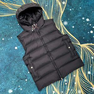 Monclair Ceket Tasarımcı Kadın Monclair Ceket Menpets Erkekler Kış Yeni Kalınlaştırılmış Bıyık Down Yelek Kadın Dış Giyim Avrupa Malları
