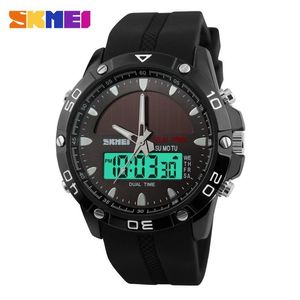 Skmei Solar Power Sport Watch Erkekler Çift Ekran Dijital İzleme 50m Suya Dayanıklı Kronograf Erkek Saatleri Relogio Maskulino 1064 X0235O