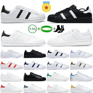 Tasarımcı Stan Smith Süperstar Elbise Ayakkabıları Erkek Kadın Düşük Deri Düz Platform Spor Kabarcıları Üçlü Beyaz Siyah Üniversite Kırmızı Yeşil Pembe Donanma Açık Yürüyüş Eğitmenleri