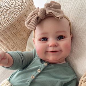 Bonecas de 60 cm de alta qualidade boneca maddie grande bebê renascido pela criança pop menina de menina macio abraço macio corpo fofo e realista bebê real 230412