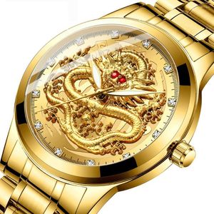 Relógios de Gold Dragon, relevados de luxo, homens não mecânicos com diamantes Ruby Chinese Face Quartz Clock