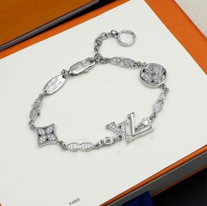 Классические дизайнерские браслеты для женщин из титановой стали с бриллиантовыми звеньями, браслеты с подвесками, модный подарок
