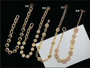 Lüks marka moda erkekler kolyeler medusa kafa kolye 18k altın kaplama banshee portre boyun zinciri klasik stil 2023 yeni modeller kadın mücevher hediyesi mn19-20