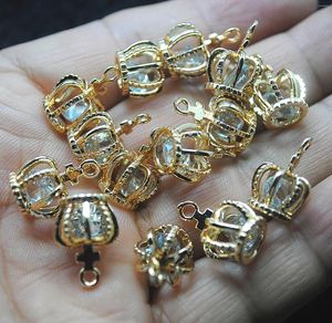 TAHLİKLER 20 PCS İçi Boş Bakır Kolyeler Crown Şekli Zircon Rhinestone Diy Takı Aksesuarları İçinde