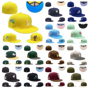 En yeni takılmış şapkalar tasarımcı beyzbol şapkası Tüm takımlar logo pamuk siyah mavi nakış yeni dönem kapağı snapbacks şapkalar sokak açık spor erkek boyutları kapağı karışımı sipariş boyutu 7-8