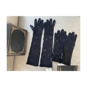 Beş Parmak Eldivenleri Kadınlar İçin Siyah Tle Tasarımcı Bayanlar Mektuplar Yazdırım İşlemeli Dantel Sürüş Eldivenleri Ins Moda İnce Partisi 2 Drop Dh5GZ