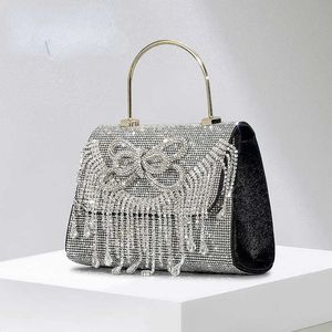 Püskül rhinestone tasarımcı çanta kadın bling sıcak elmas bowknot bir omuz crossbody çanta küçük metal el çantası 230318