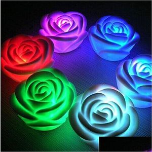 Decorazione per feste Colore variabile Led Rose Flower Candle Lights Senza fumo Rose senza fiamma Love Lamp Light Up Battery Table Home Gift Dhpdu