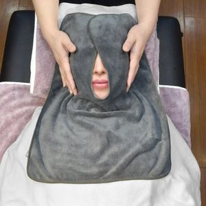 Set di asciugamani per il viso in microfibra ultra-morbido a forma di U. Lussuosi impacchi per il viso di qualità spa per la rimozione delicata della maschera e la cura della pelle.