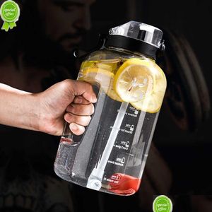 Su Şişeleri 1 Galon Spor Şişesi Büyük Kapasite Tritan Kettle İçecek BPA Açık Mekan Fitness Uzay Kupası 2500ml 2.2 Litre Damla Teslimat HO DHRVW