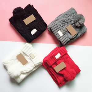 Fashion Designer hats Men's and women's beanies UG Knit Scarf Hat Two Piece Set Autumn Winter Warm caps