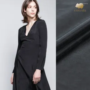 Giyim kumaş 110cm ağır siyah ipek 42mm kum yıkama saten düz renkli elbise malzeme toptan kumaş