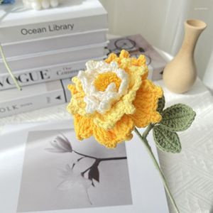 Dekoratif Çiçekler 1 PC Örme Çiçek Penoy Gül Sahte Yapay Buket Düğün Dekorasyonu El dokuma Tığ işi Masa Dekorasyon Hediyesi