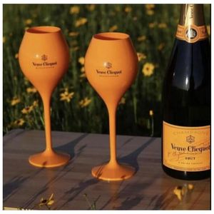 Set of 6 Veuve Yellow Label Polycarbonate Champagne Flutes, Unbreakable Clicquot Style Wine Glasses for Celebrations
