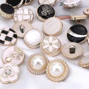 Button Hair Clips Barrettes 10pcs Pretty Plating Buttons Luxurious Resin Buttons Coat Windbreaker Sweater Accessories Various Styles DIY Sewing Supplies