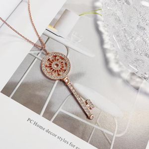 18k kaplamalı altın çapraz kolye set kolye katmanlı ilk kolyeler kadınlar için anahtar bağlantı tasarımcısı güzel mücevherler çift Noel partisi düğün nişan satışı
