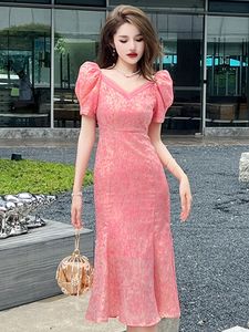 Vestidos casuais francês elegante midi para mulheres doce qualidade rosa jacquard fio impresso envoltório hip fishtail longo robe feminino festa anfitrião vestidos 2024