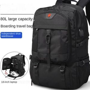 Large capacity men's backpack travel backpack leisure sports wind outdoor duffel bag hiking bag Waterproof schoolbag