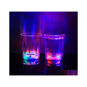 Şarap Gözlükleri Colorf LED fincan yanıp sönen s plastik aydınlık neon doğum günü gece çubuğu düğün içecek flaş küçük kupa damla teslimat dhoxp