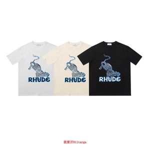 Tasarımcı Moda Giyim Tees Tişörtleri American Trendy Marka Rhude Leopar Baskı Kısa Kollu Niş Gündelik Gevşek Vintage High Street T-shirt Erkekler Streetwear Tops