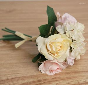 Dekoratif Çiçekler K16157 Peronas Rose Buket Düğün İpek Çiçek Bonsai Yapay Sevgililer Günü İndirim