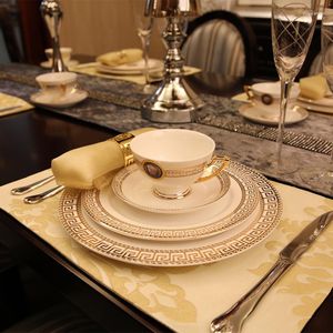 Plates Party Set Tableware Gold Ceramic Dinner Cutlery Luxury Servies Complete