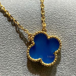 18k Gold Plated Necklaces Luxury Designer Necklace Flowers Clover Cleef Fashional Pendant Wedding Party Jewelry No Box363F