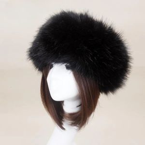 Beanieskull Caps Kış kalın tüylü saç bandı kabarık Rusya Sahte Kürk Kadın Kız Baş Bandı Şapka Açık kulaklık kayak şapkaları 231122
