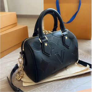 Lüks Tasarımcı Çanta Çanta Totebag Orijin Deri El Çantası Vitaj Üst Sınıf Crossbody Bag Mini Yumuşak İnek Kuşları Kadınlar Sınırlı Üretim Çanta Hambraj Altın