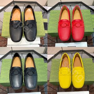 Sapatos de grife luxuosos novos vestidos de noiva de couro real sapatos des chaussures mocassins masculinos preto vermelho amarelo sapatos formais com caixa 38-46