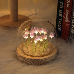 Tulip Night Light Battery Operated Table Lamp LED LED Nightlight Bedside Light Simulation Flower Furniture Decoration for Home Desk Presentes