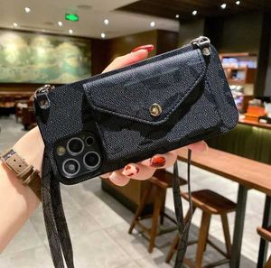 Kadın Kılıfları Tasarımcı İPhone 14 Crossbody iPhone Case 13 12 11 Pro Promax Moda C Tam Ekran Bilek Kayışı XS XR XSMAX 7 8 Phonecover Z2