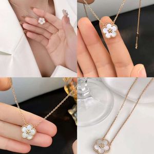 Orecchini di design 4/quattro foglie di trifoglio Fascino Alta edizione Fiore di pruno Collana Bracciale Orecchini a bottone Nuovo grado Placcatura spessa K Oro rosa Bianco Fritillaria Clavicola