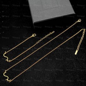 18K Golden Chain Necklaces Bracelets Sets Retro Letters Plated Bracelets Pendants Necklaces Jewelry
