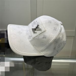 2023 Yeni Stil Tasarımcı Top Cap Moda Beyzbol Kapağı Unisex Sıradan Spor Mektubu Kapakları Yeni Ürünler Güneşlik Şapka Kişilik Basit Şapka 886